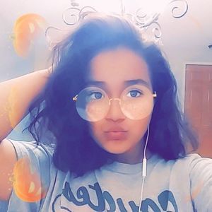 Meet your Posher, Maria